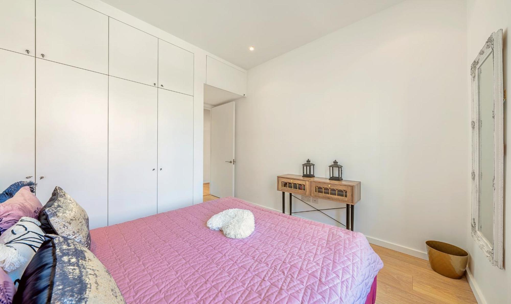 Designer Victorian Flat With Huge Terrace * Londen