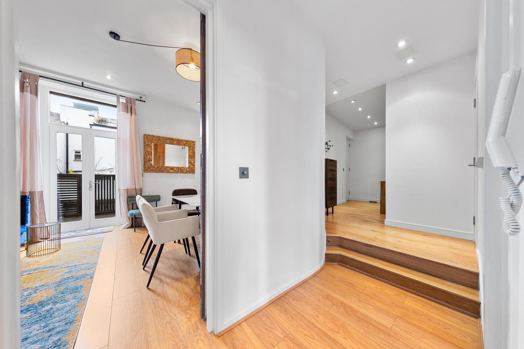 Designer Victorian Flat With Huge Terrace Londres