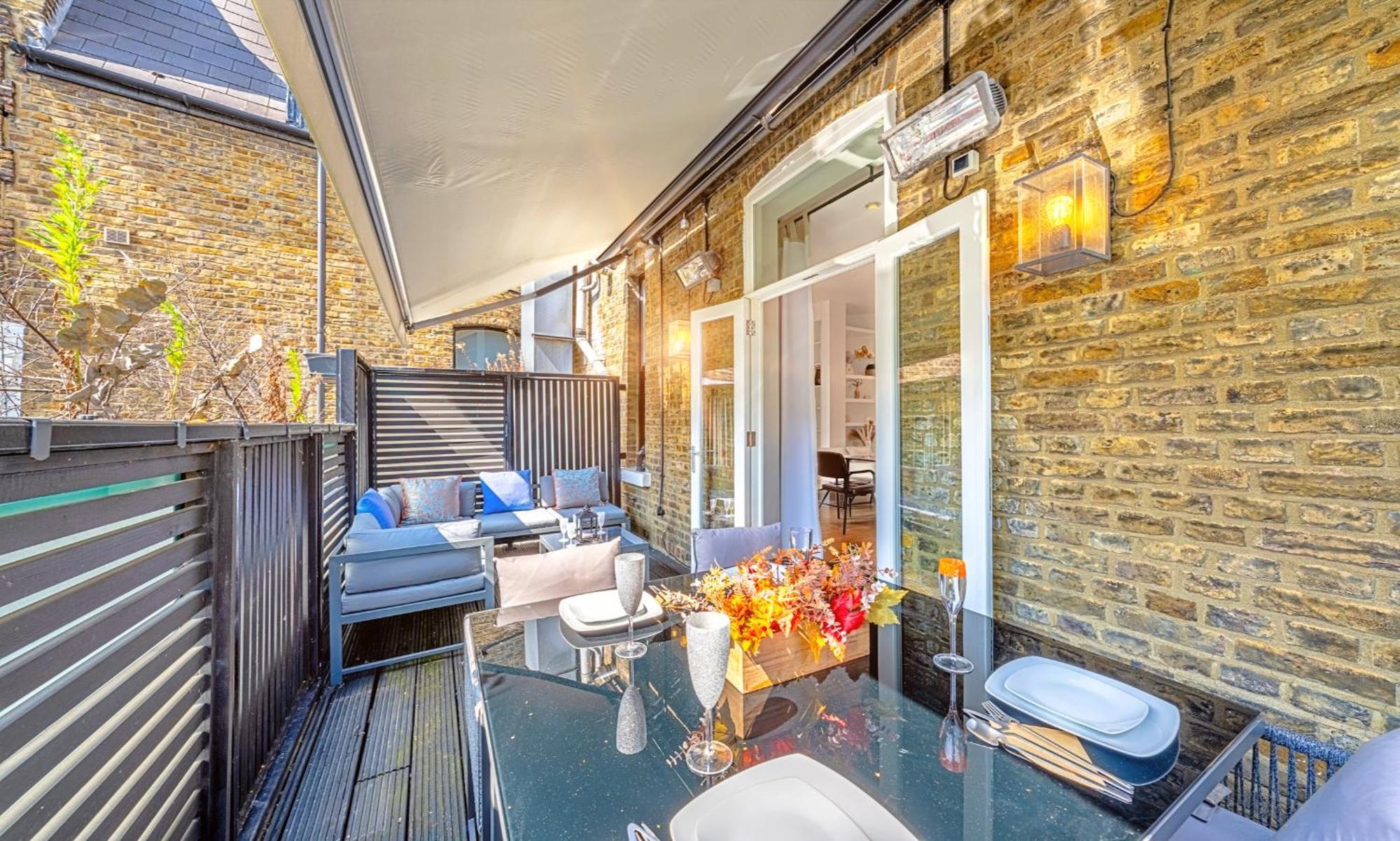 Designer Victorian Flat With Huge Terrace Londres